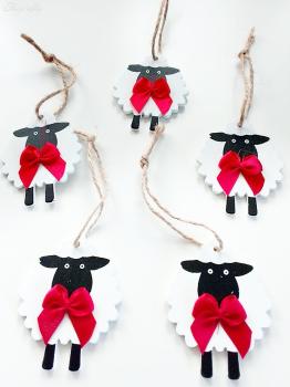 Baumschmuck Schäfchen mit Schleife